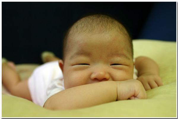 [coco的一步一腳印]coco趴2~有像蠟筆小新耶~