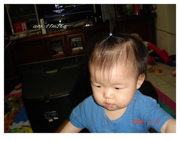 [麵包機裡的世界]星期天~宅媽在家做麵包鬆餅~今天由coco小姐旁白~