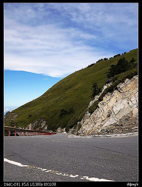 [國內趴趴走]一起看星星。往合歡山的路上最美~