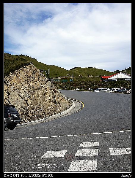 [國內趴趴走]一起看星星。往合歡山的路上最美~