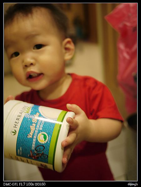 [兜豆1歲]媽媽,ㄋㄟㄋㄟ…..