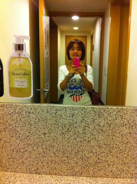 [日子的顏色]喜歡看自己,喜歡拍自己