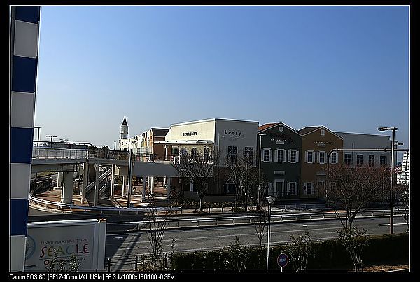 [2013。和自己旅行京都、高山]玩到上飛機前。臨空港outlet，女人一定要去的景點!