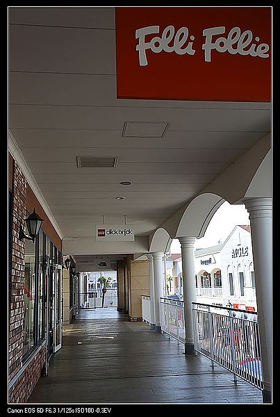 [2013。和自己旅行京都、高山]玩到上飛機前。臨空港outlet，女人一定要去的景點!
