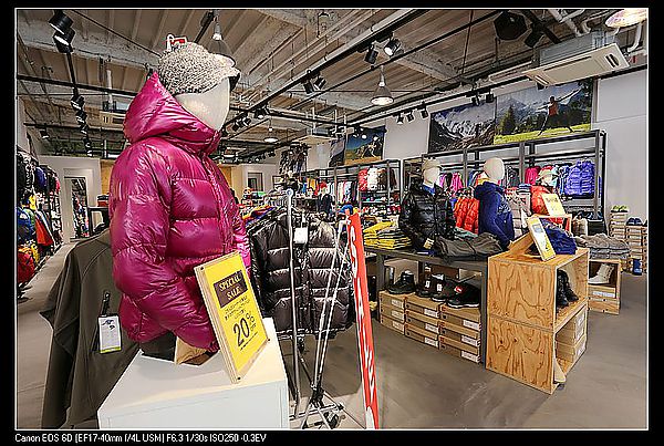 [2013。和自己旅行京都、高山]玩到上飛機前。臨空港outlet，女人一定要去的景點!