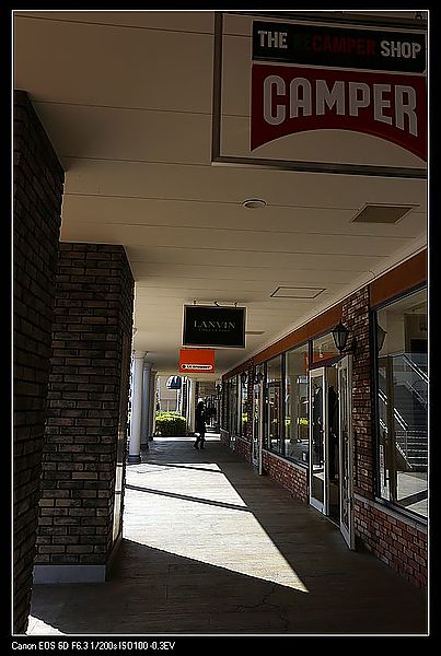 [2013。和自己旅行京都、高山]玩到上飛機前。臨空港outlet，女人一定要去的景點!