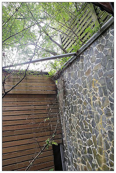 [國內趴趴走]烏來湯屋|雲頂溫泉行館。幽靜而美好的湯屋