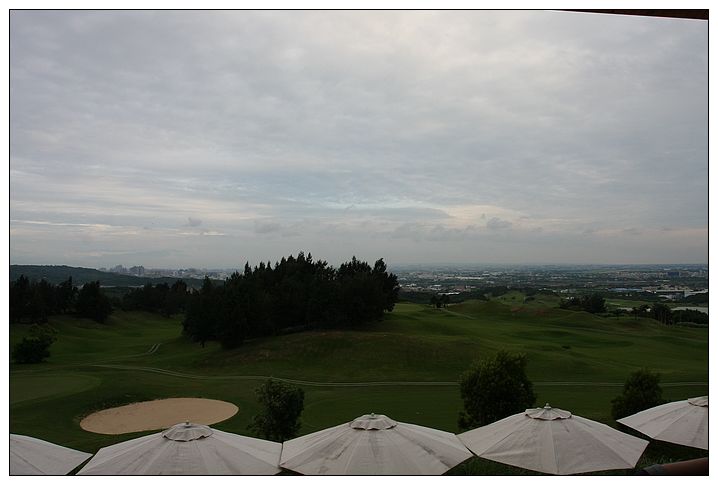 [國內趴趴走。北部]桃園|星海之戀咖啡館。看飛機、夜景~轉換心情的好地點