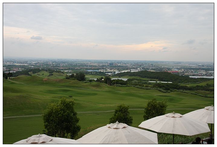 [國內趴趴走。北部]桃園|星海之戀咖啡館。看飛機、夜景~轉換心情的好地點