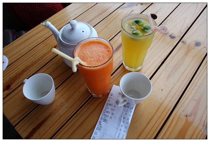 [國內趴趴走。北部]桃園|星海之戀咖啡館。看飛機、夜景~轉換心情的好地點