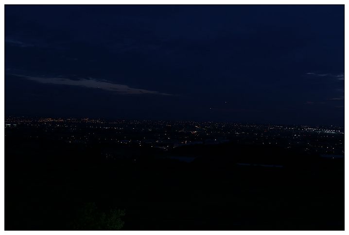 [國內趴趴走。北部]桃園|星海之戀咖啡館。看飛機、夜景~轉換心情的好地點