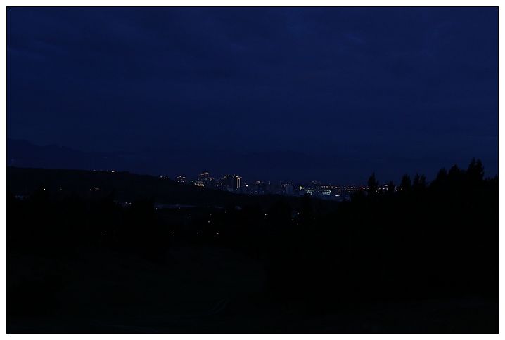 [國內趴趴走。北部]桃園|星海之戀咖啡館。看飛機、夜景~轉換心情的好地點