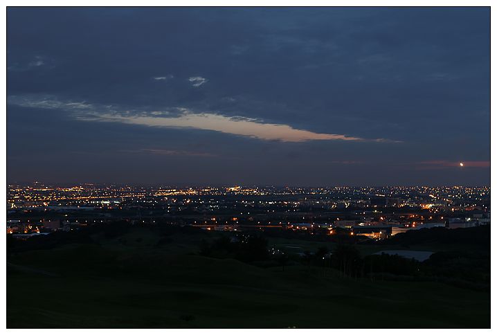 [國內趴趴走。北部]桃園|星海之戀咖啡館。看飛機、夜景~轉換心情的好地點