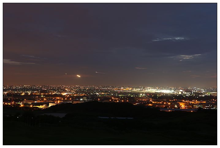 [國內趴趴走。北部]桃園|星海之戀咖啡館。看飛機、夜景~轉換心情的好地點