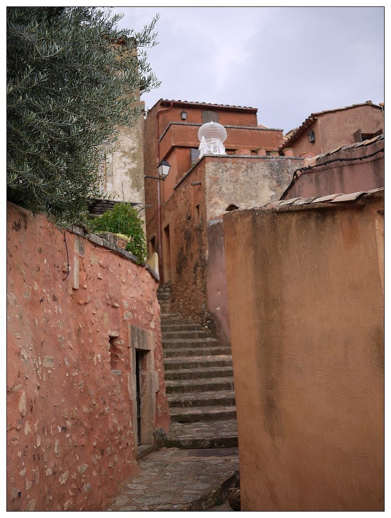 [2013。夏。親子背包歐遊]遊記|DAY7-美好的薰衣草季。AMY的私房普羅旺斯南法tour行程。幸福