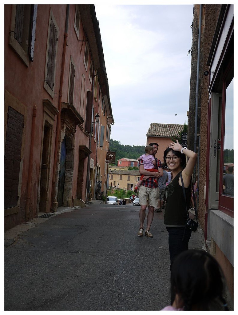 [2013。夏。親子背包歐遊]遊記|DAY7-美好的薰衣草季。AMY的私房普羅旺斯南法tour行程。幸福