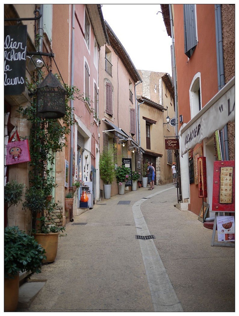 [2013。夏。親子背包歐遊]遊記|DAY7-美好的薰衣草季。AMY的私房普羅旺斯南法tour行程。幸福