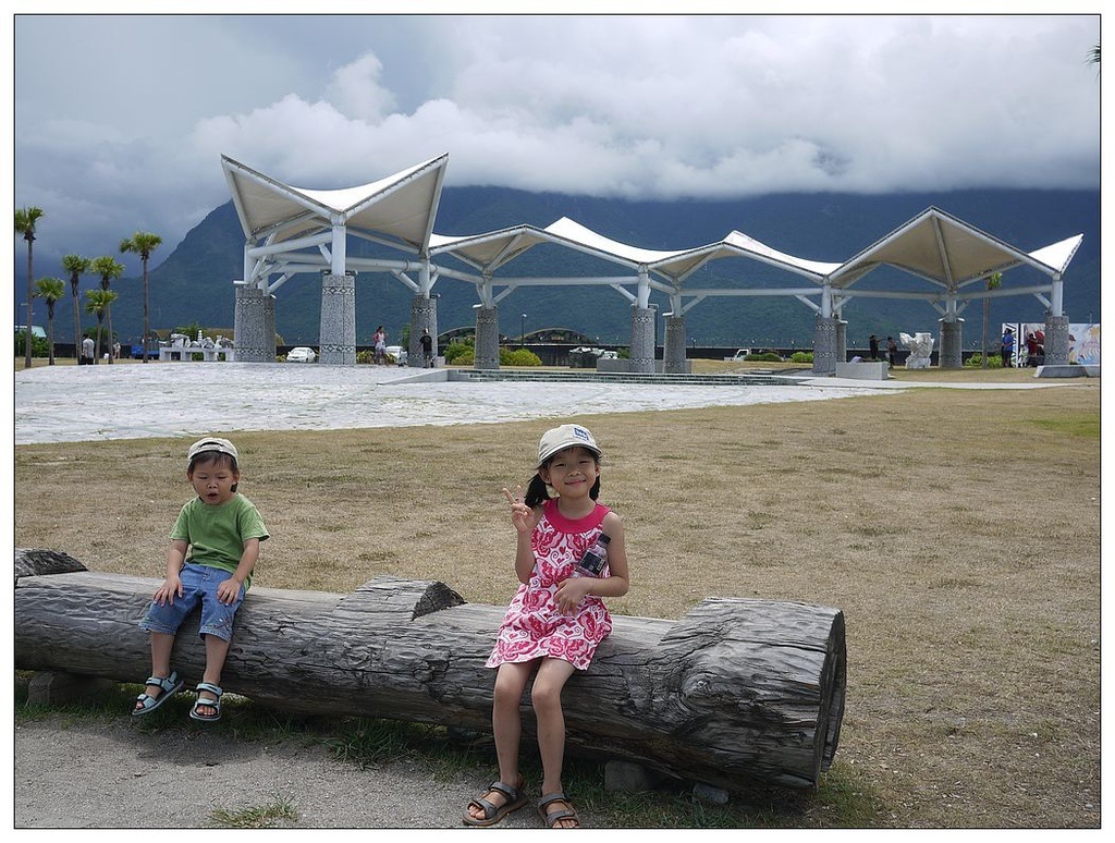 [國內趴趴走。東部]花蓮新城|七星潭海岸公園。美哉!幸福!
