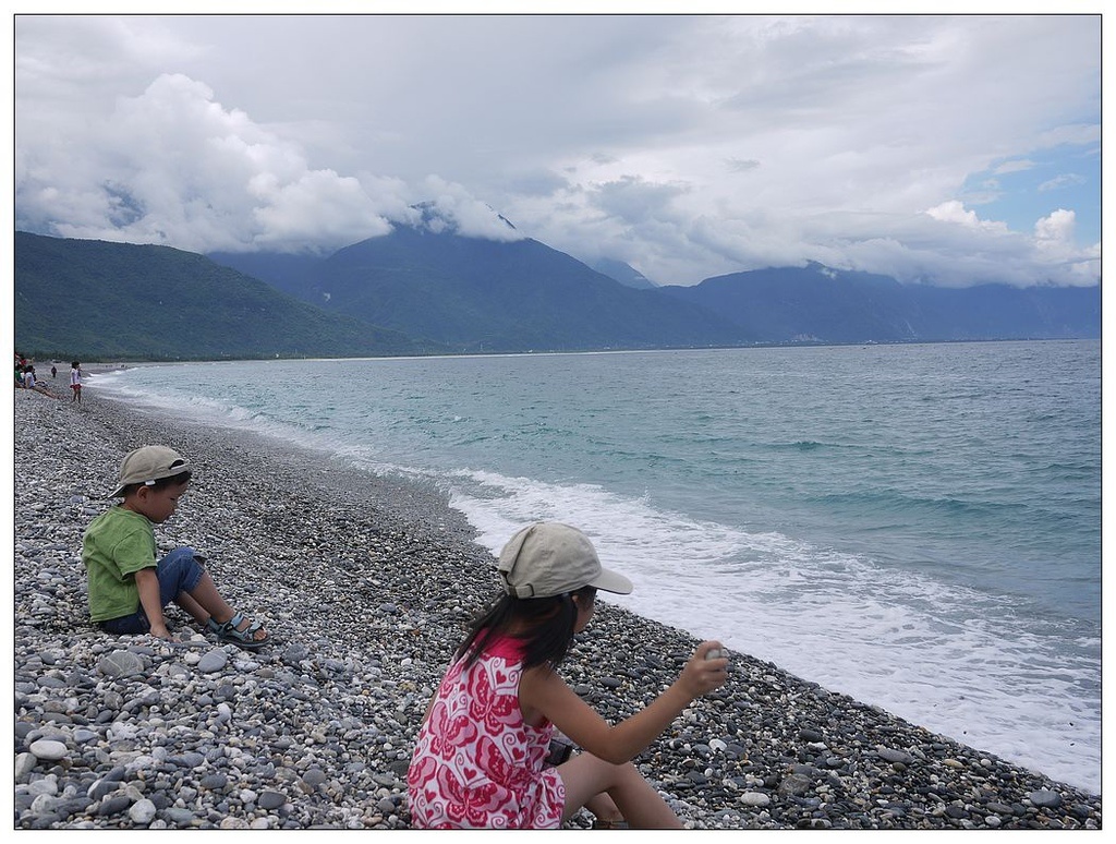 [國內趴趴走。東部]花蓮新城|七星潭海岸公園。美哉!幸福!