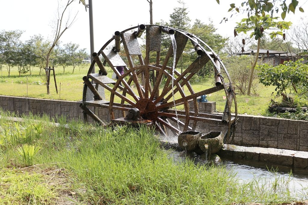 [食記。東部]慢城鳳林旅記|芳草古樹擂茶餐。重新學習家庭、長幼、親子間教育娛樂兼具餐廳
