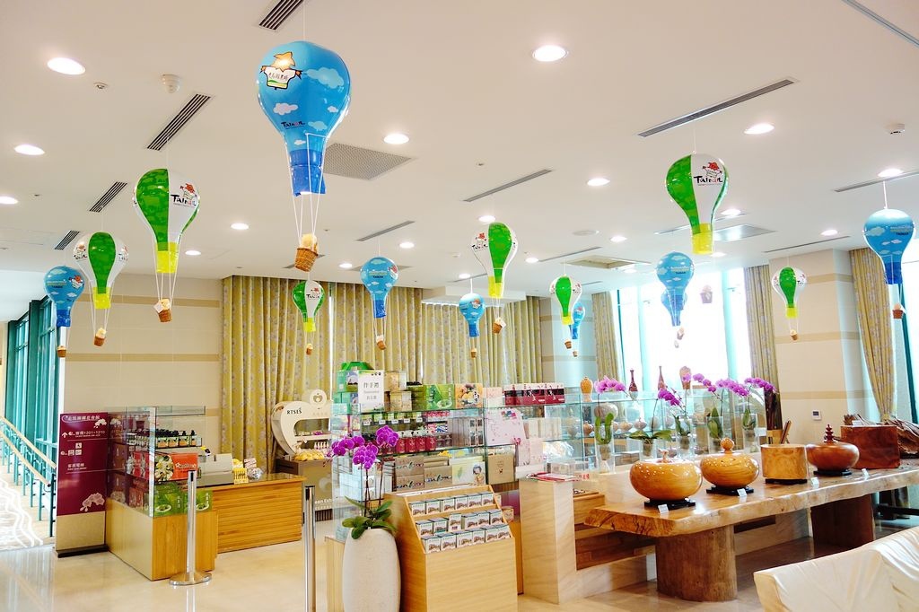 [住。南部]台南大內｜走馬瀨農場小木屋。有救國團的原始感～