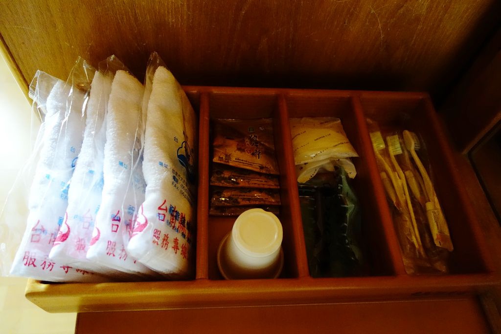 [住。南部]台南大內｜走馬瀨農場小木屋。有救國團的原始感～