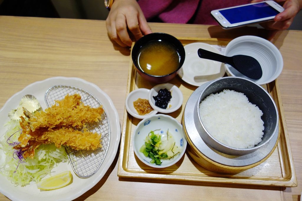 [2014過年。東京]和幸豬排。日本必吃豬排好味。免費加飯加菜加湯。池袋parco店