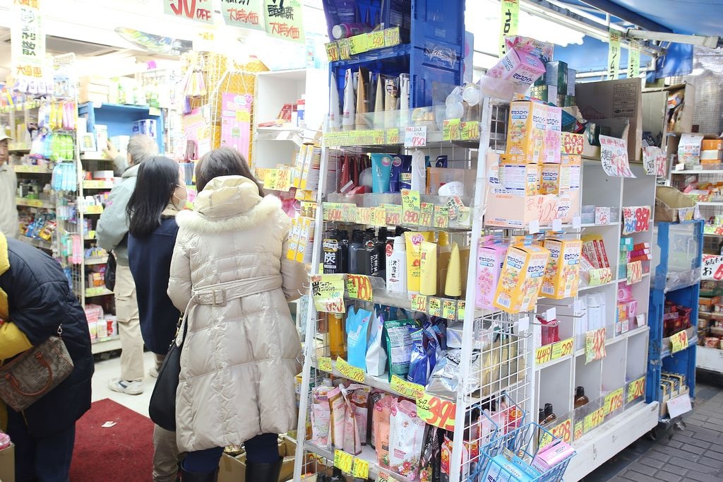 [2014過年。東京老人團]東京上野阿美橫藥妝、晴空塔。轉車轉不停