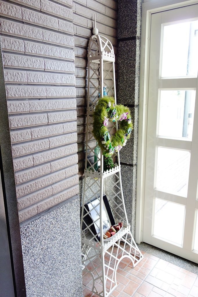 [住。東部]宜蘭羅東民宿推薦|巴黎鐵塔。宜蘭包棟民宿。精品設計民宿。私人招待所～營造國外日租公寓的感受～回味巴黎鐵塔的美好