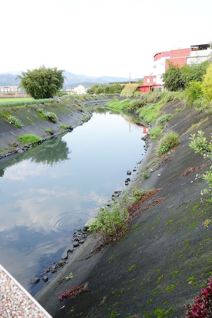 [住。東部]宜蘭羅東民宿推薦|巴黎鐵塔。宜蘭包棟民宿。精品設計民宿。私人招待所～營造國外日租公寓的感受～回味巴黎鐵塔的美好