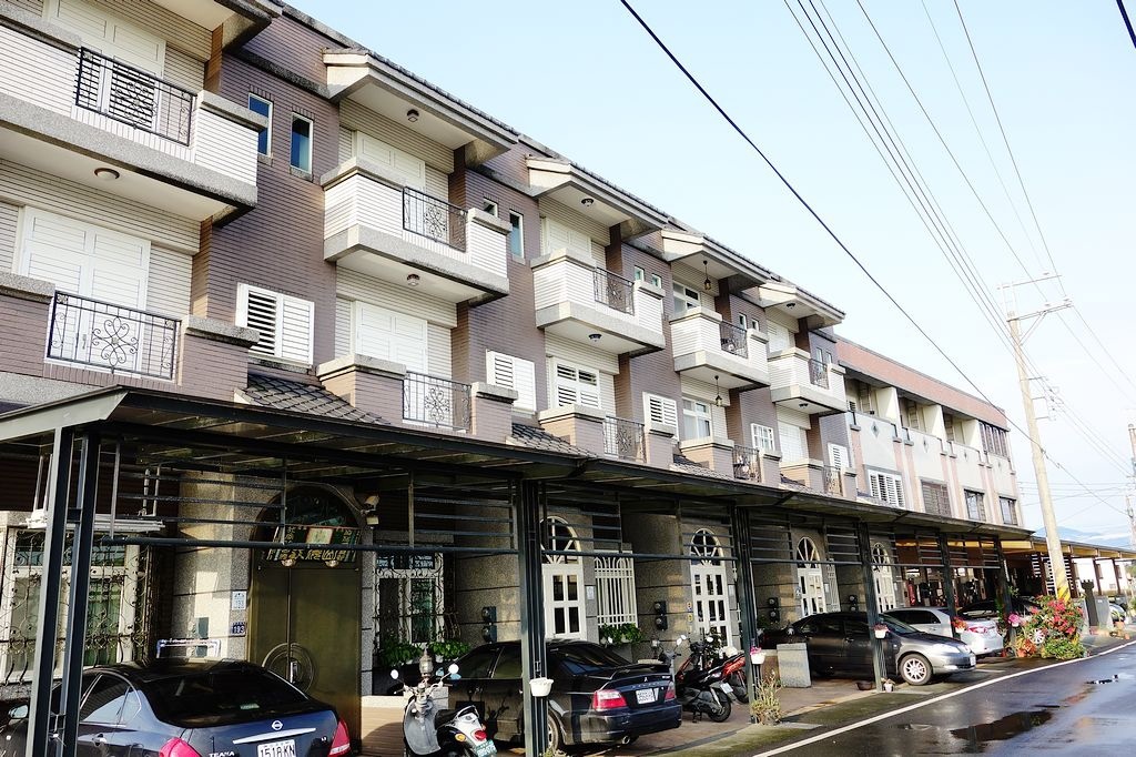 [住。東部]宜蘭羅東民宿推薦|巴黎鐵塔。宜蘭包棟民宿。精品設計民宿。私人招待所～營造國外日租公寓的感受～回味巴黎鐵塔的美好