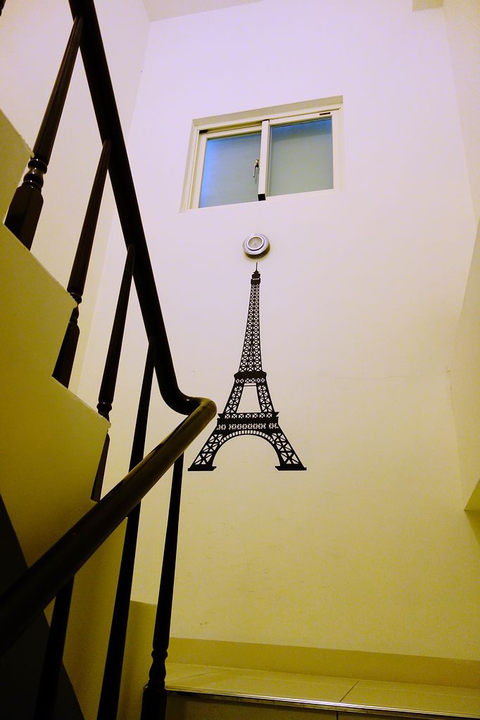 [住。東部]宜蘭羅東民宿推薦|巴黎鐵塔。宜蘭包棟民宿。精品設計民宿。私人招待所～營造國外日租公寓的感受～回味巴黎鐵塔的美好