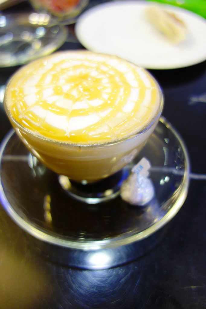 [住。東部]宜蘭羅東民宿推薦|巴黎鐵塔。宜蘭包棟民宿。精品設計民宿。私人招待所～營造國外日租公寓的感受～回味巴黎鐵塔的美好