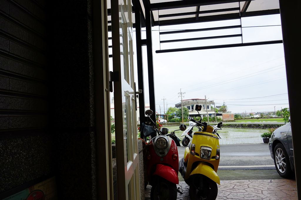 [住。東部]宜蘭羅東民宿推薦|巴黎鐵塔。宜蘭包棟民宿。精品設計民宿。私人招待所～營造國外日租公寓的感受～回味巴黎鐵塔的美好