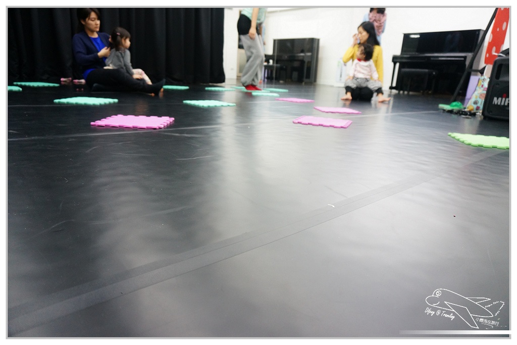 [親子。課程]AM藝起來–老師來了。親子遊樂園==藝術X音樂課程～小小獅子們，上課囉！藝術課程、親子關係的養成課程推薦～