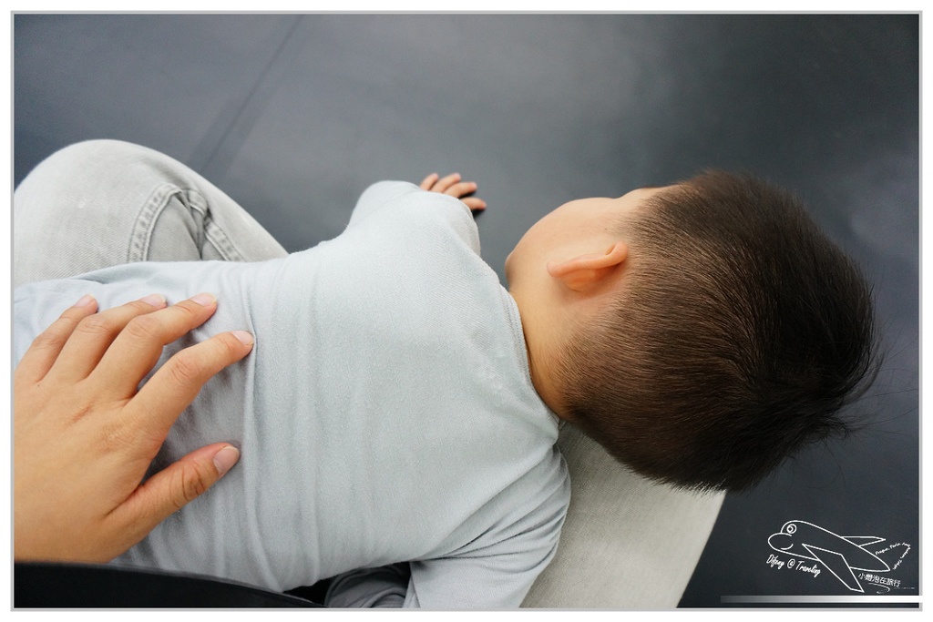 [親子。課程]AM藝起來–老師來了。親子遊樂園==藝術X音樂課程～小小獅子們，上課囉！藝術課程、親子關係的養成課程推薦～