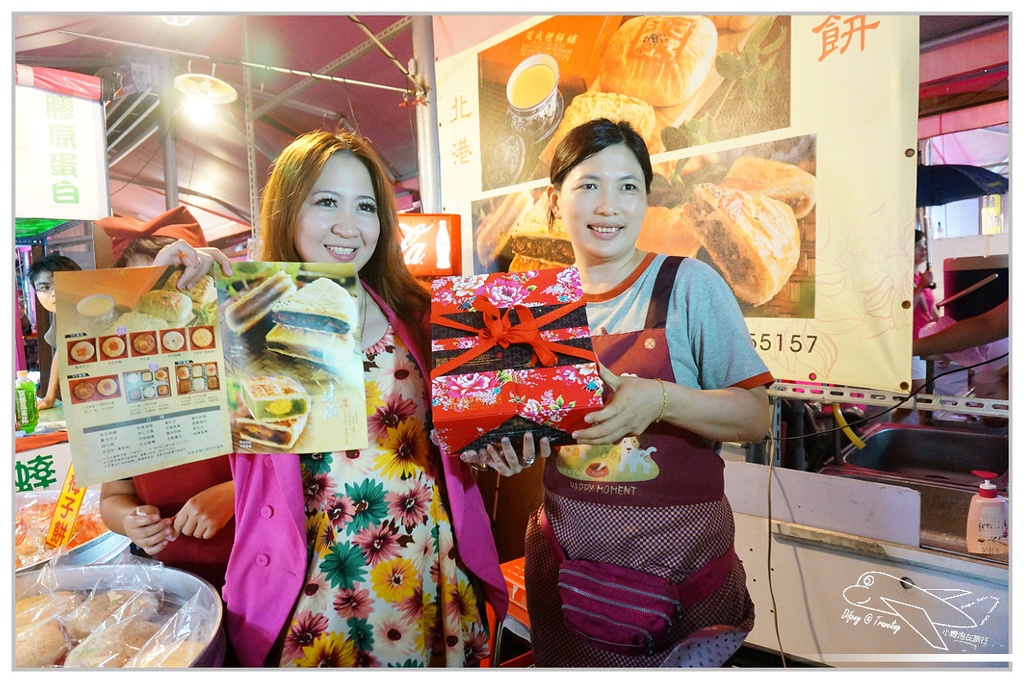 [食記。南部]Night Market, Kaohsiung。高雄市凱旋國際觀光夜市=部落嗑美食。高雄景點推薦、交通方便、全國最大夜市。五星級夜市、占地九千坪、4500個停車位，不怕你來吃（下）