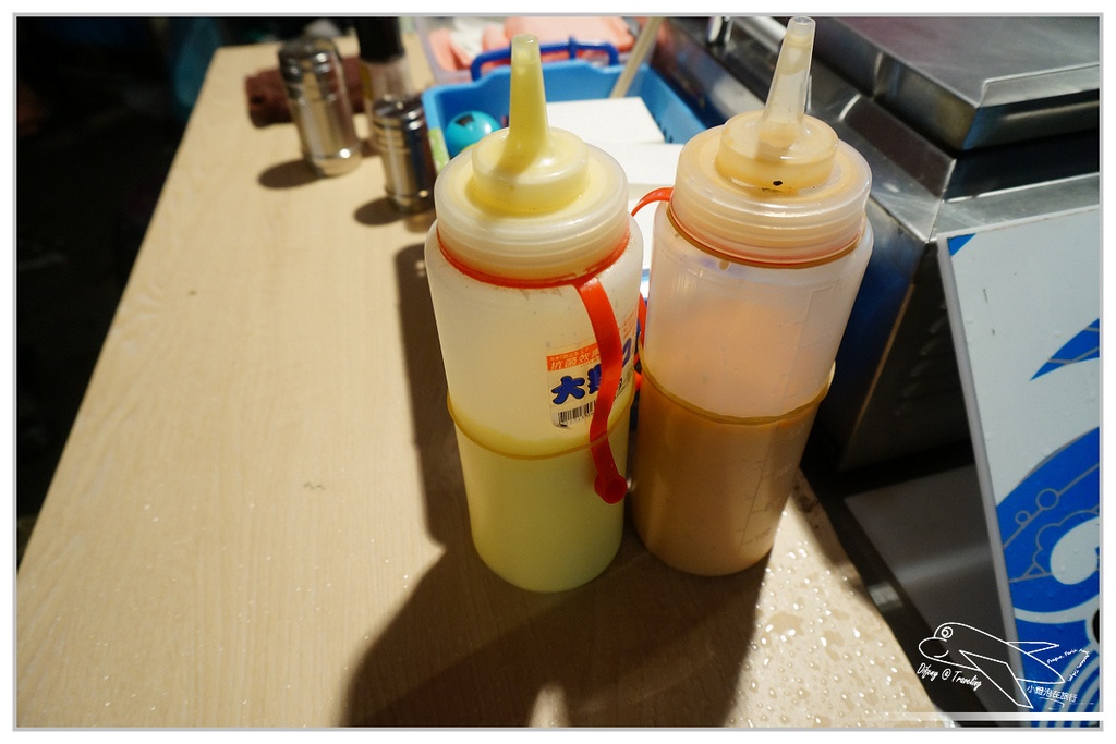 [食記。南部]Night Market, Kaohsiung。高雄市凱旋國際觀光夜市=部落嗑美食。高雄景點推薦、交通方便、全國最大夜市。五星級夜市、占地九千坪、4500個停車位，不怕你來吃（下）