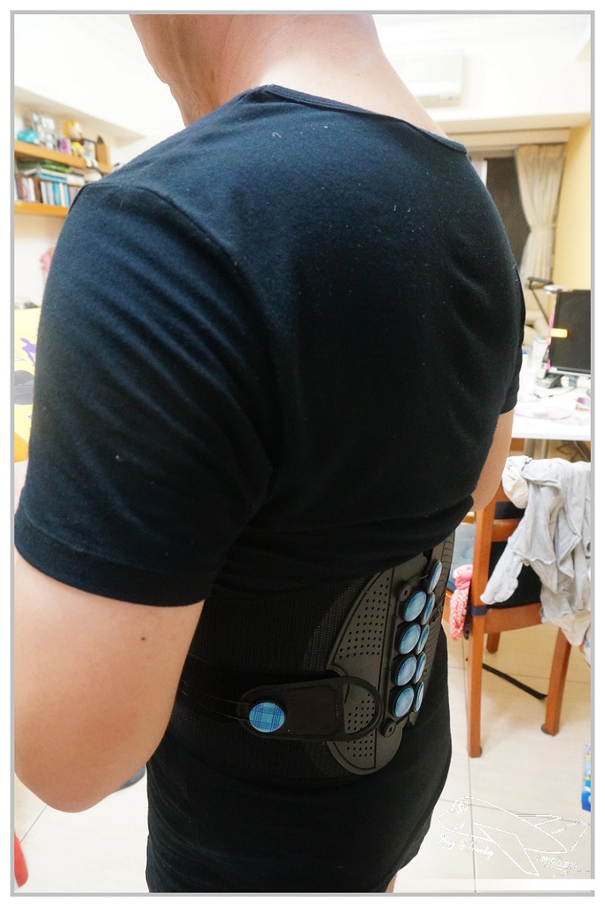 [體驗]彈力護腰帶墊穿戴體驗～Yantra讓腰背舒服了～