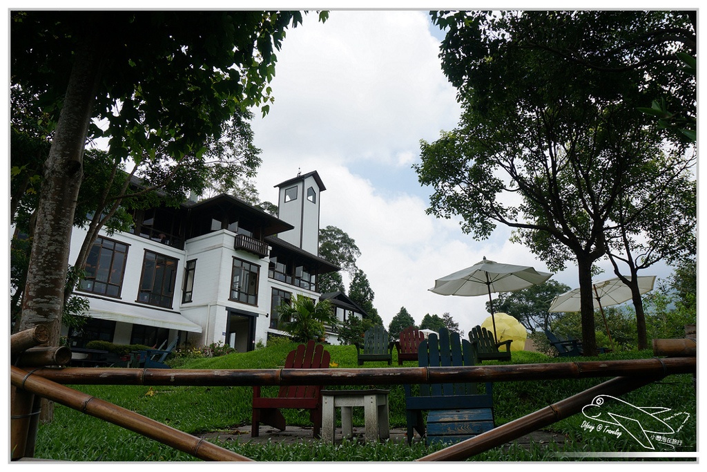 [國內趴趴走。北部]新竹尖石｜薰衣草森林快閃再訪。玫瑰冰淇淋超夢幻好吃！