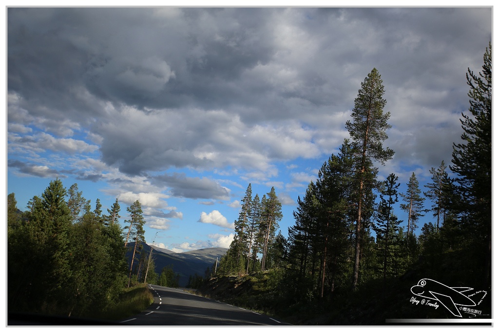 [2014。夏。北歐四國自助]挪威住宿|Jotunheimen Adventure。森林小木屋。桑拿浴。喜歡森林不能錯過～可入住8人～
