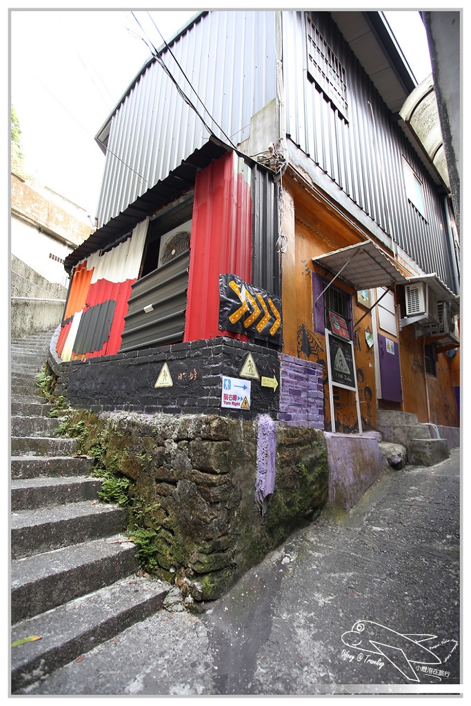 [臺灣青年旅舍]臺北九份|途中。九份國際青年旅舍～單人小旅行住宿推薦。臺灣青旅住宿正夯。文化旅行交流彼此。安靜安心床位住宿～jiufen on my way hostel