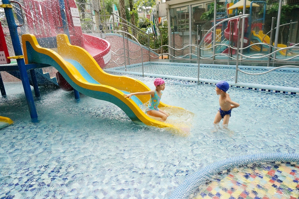 [住。東部]宜蘭礁溪｜推薦溫泉親子戲水樂園spa首選、中冠礁溪大飯店（Art spa hotel）=雪山溫泉飯店（Resort one hotel）。超刺激好玩星河傳說spa溫泉水世界。礁溪方便住宿推薦～主廚餐點超創意好吃～