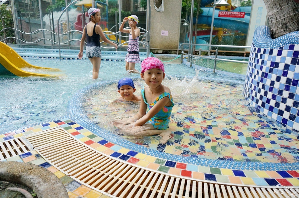 [住。東部]宜蘭礁溪｜推薦溫泉親子戲水樂園spa首選、中冠礁溪大飯店（Art spa hotel）=雪山溫泉飯店（Resort one hotel）。超刺激好玩星河傳說spa溫泉水世界。礁溪方便住宿推薦～主廚餐點超創意好吃～