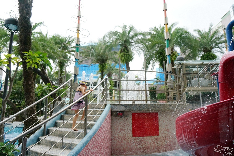 [住。東部]宜蘭礁溪｜推薦溫泉親子戲水樂園spa首選、中冠礁溪大飯店（Art spa hotel）=雪山溫泉飯店（Resort one hotel）。超刺激好玩星河傳說spa溫泉水世界。礁溪方便住宿推薦～主廚餐點超創意好吃～