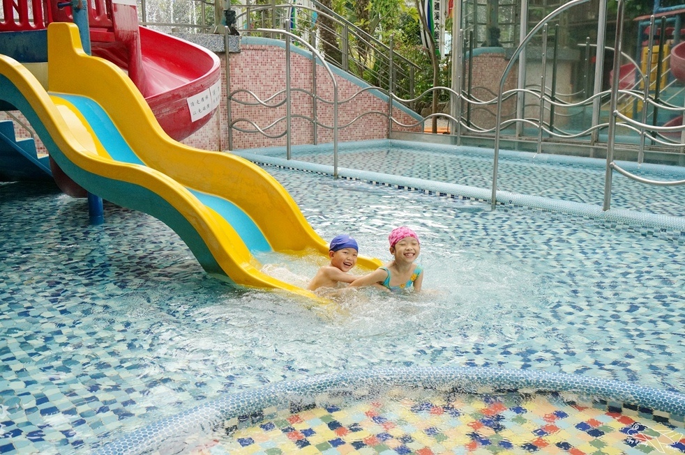 [住。東部]宜蘭礁溪｜推薦溫泉親子戲水樂園spa首選、中冠礁溪大飯店（Art spa hotel）=雪山溫泉飯店（Resort one hotel）。超刺激好玩星河傳說spa溫泉水世界。礁溪方便住宿推薦～主廚餐點超創意好吃～