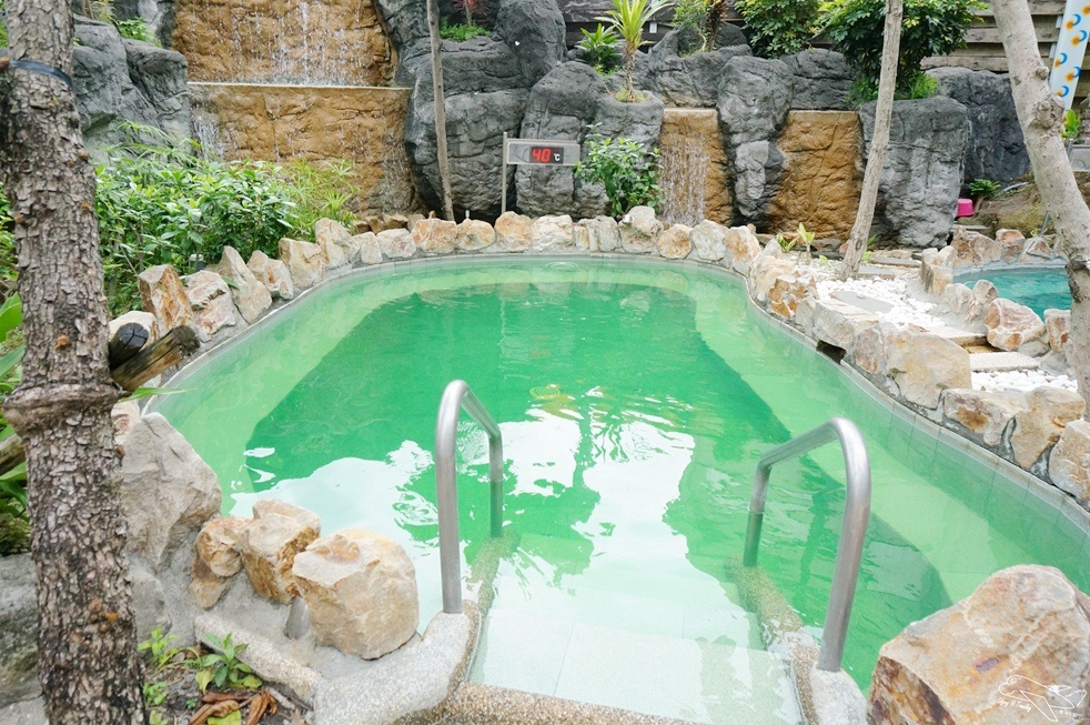 [住。東部]宜蘭礁溪｜推薦溫泉親子戲水樂園spa首選、中冠礁溪大飯店（Art spa hotel）=雪山溫泉飯店（Resort one hotel）。超刺激好玩星河傳說spa溫泉水世界。礁溪方便住宿推薦～主廚餐點超創意好吃～