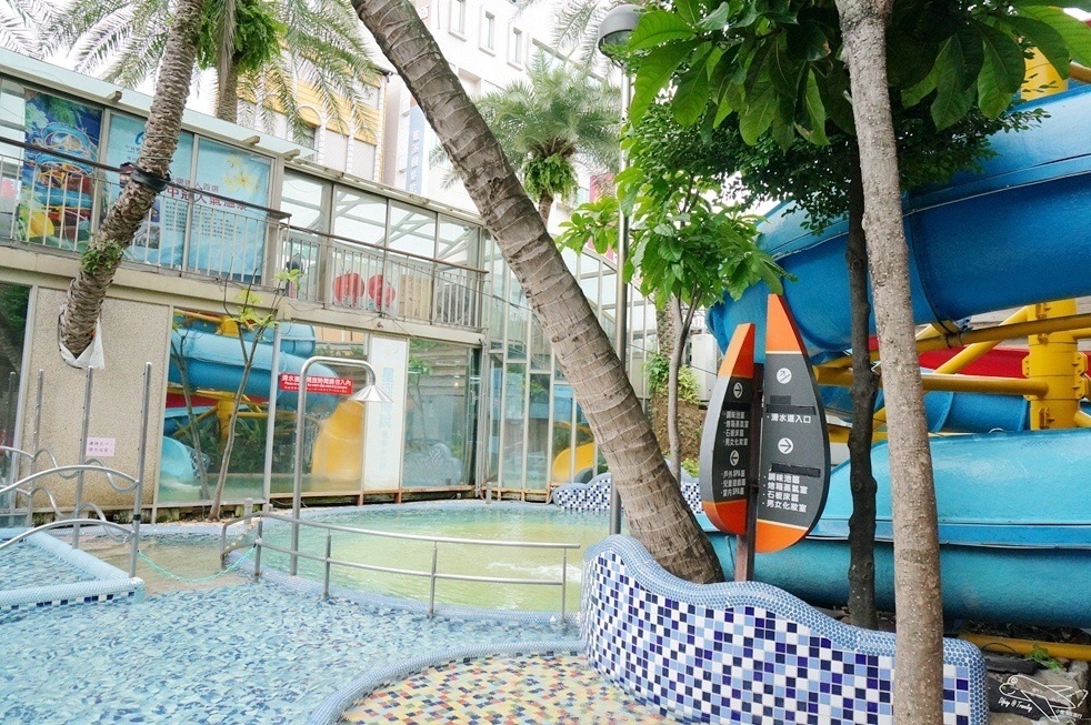 [住。東部]宜蘭礁溪｜推薦溫泉親子戲水樂園spa首選、中冠礁溪大飯店（Art spa hotel）=雪山溫泉飯店（Resort one hotel）。超刺激好玩星河傳說spa溫泉水世界。礁溪方便住宿推薦～主廚餐點超創意好吃～