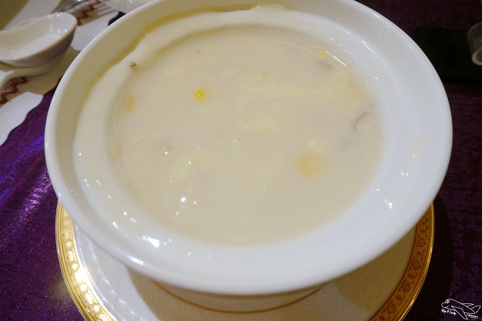 [住。東部]宜蘭礁溪｜推薦溫泉親子戲水樂園spa首選、中冠礁溪大飯店（Art spa hotel）=雪山溫泉飯店（Resort one hotel）。超刺激好玩星河傳說spa溫泉水世界。礁溪方便住宿推薦～主廚餐點超創意好吃～