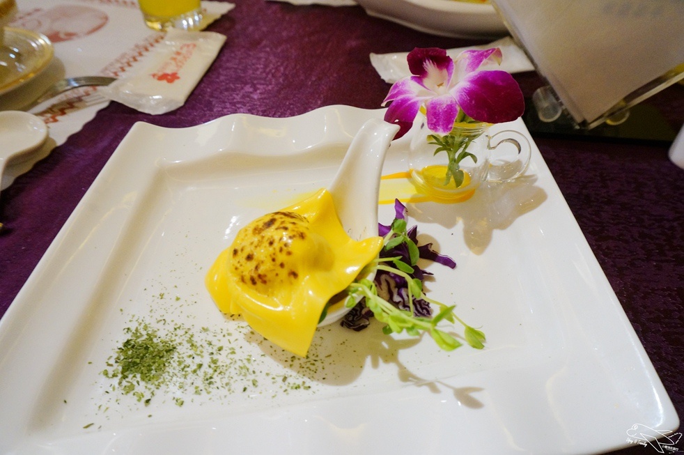 [住。東部]宜蘭礁溪｜推薦溫泉親子戲水樂園spa首選、中冠礁溪大飯店（Art spa hotel）=雪山溫泉飯店（Resort one hotel）。超刺激好玩星河傳說spa溫泉水世界。礁溪方便住宿推薦～主廚餐點超創意好吃～